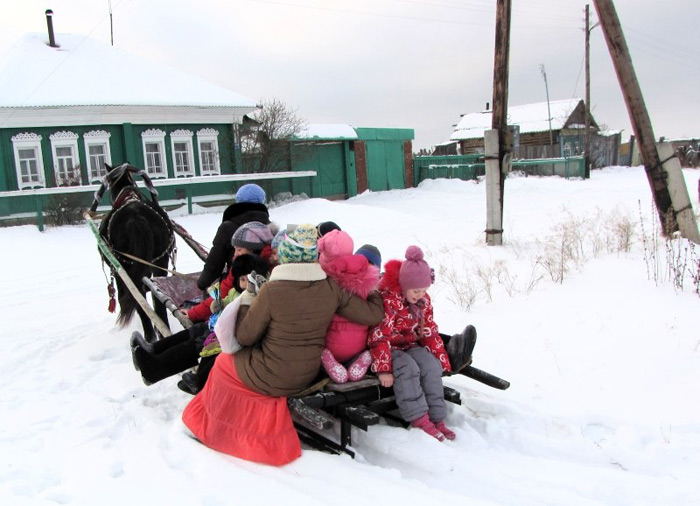 едем в окунево